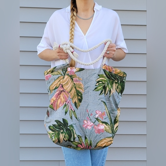 Womens Large Tropical Travel Tote - Picture 4 of 6